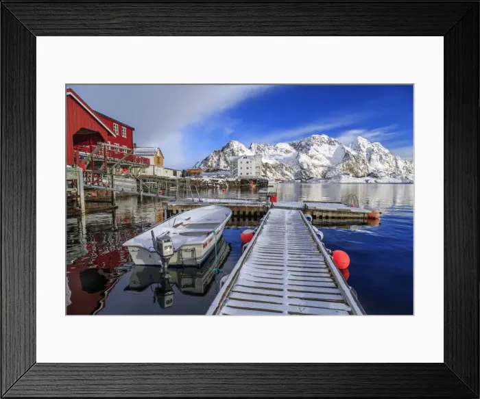 Framed Print : Jetty covered with snow after a night snowfall and boats docked in the harbor of Henningsvaer, Lofoten Islands, Arctic, Norway, Scandinavia, Europe Framed Print : Jetty covered with snow after a night snowfall and boats docked in the harbor of Henningsvaer, Lofoten Islands, Arctic, Norway, Scandinavia, Europe