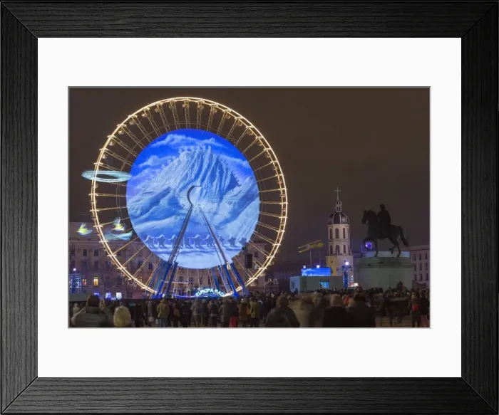 Framed Print : Place Bellecour, Fete des Lumieres (Festival of Lights) laser show, Lyon, Rhone-Alpes, France, Europe Framed Print : Place Bellecour, Fete des Lumieres (Festival of Lights) laser show, Lyon, Rhone-Alpes, France, Europe