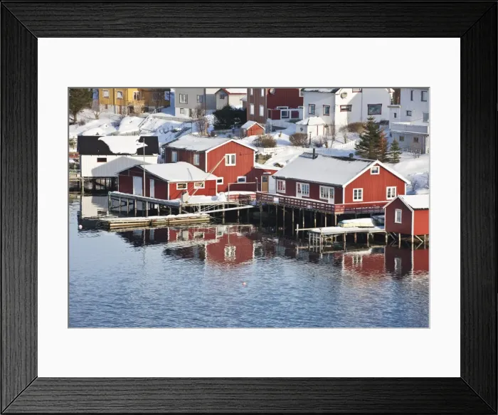 Framed Print : Wooden cabins at the waters edge in the town of Raine in the Lofoten Islands, Arctic, Norway, Scandinavia, Europe Framed Print : Wooden cabins at the waters edge in the town of Raine in the Lofoten Islands, Arctic, Norway, Scandinavia, Europe