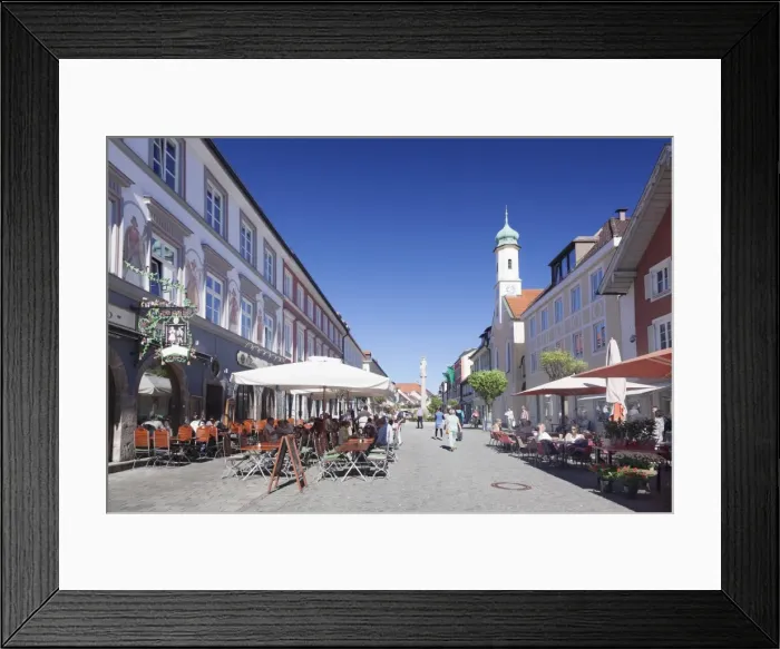 Framed Print : Untermarkt marketplace, Maria Hilf Church, and street cafes, Murnau am Staffelsee Framed Print : Untermarkt marketplace, Maria Hilf Church, and street cafes, Murnau am Staffelsee