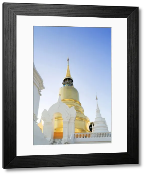Framed Print : Chedis (stupas) a the temple of Wat Suan Dok, Chiang Mai, Thailand, Southeast Asia, Asia Framed Print : Chedis (stupas) a the temple of Wat Suan Dok, Chiang Mai, Thailand, Southeast Asia, Asia