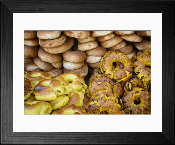Framed Print : Sesame round bread in the Old City, Jerusalem, Israel, Middle East Framed Print : Sesame round bread in the Old City, Jerusalem, Israel, Middle East