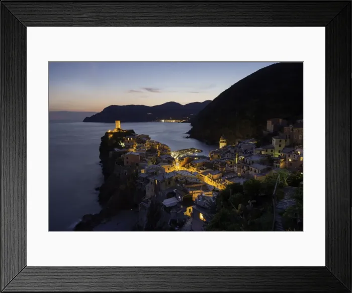 Framed Print : Vernazza in the evening, Cinque Terre, UNESCO World Heritage Site, Liguria, Italy, Europe Framed Print : Vernazza in the evening, Cinque Terre, UNESCO World Heritage Site, Liguria, Italy, Europe