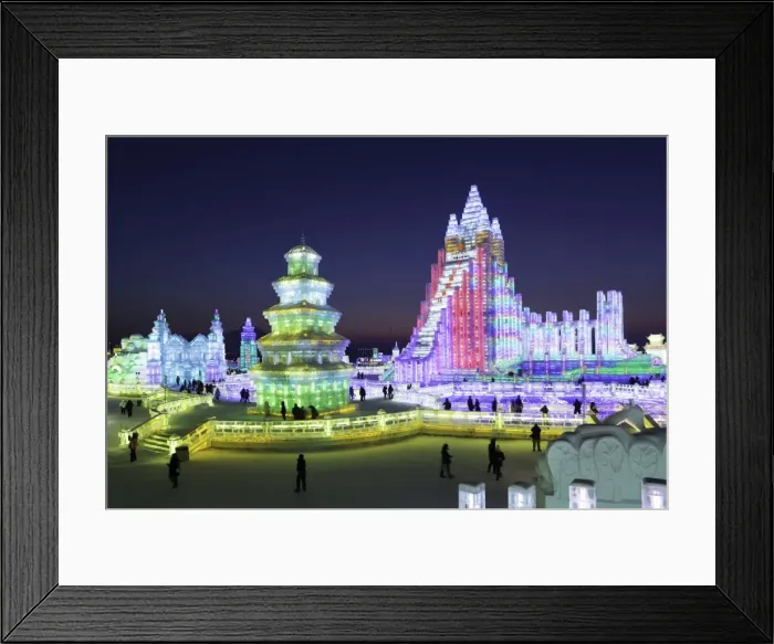 Framed Print : Spectacular illuminated ice sculptures at the Harbin Ice and Snow Festival in Harbin Framed Print : Spectacular illuminated ice sculptures at the Harbin Ice and Snow Festival in Harbin