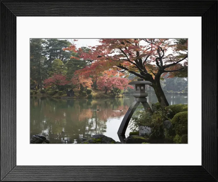 Framed Print : Kenrokuen Garden with Kotojitoro lantern in autumn, Kanazawa, Ishikawa Prefecture Framed Print : Kenrokuen Garden with Kotojitoro lantern in autumn, Kanazawa, Ishikawa Prefecture