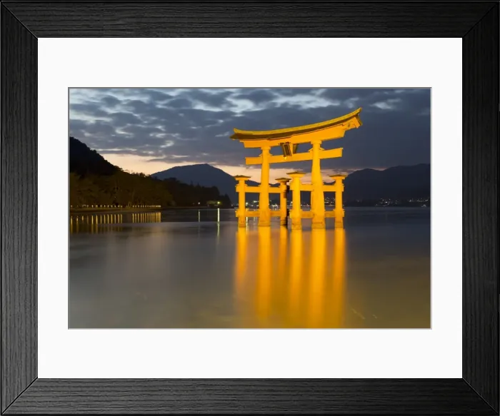 Framed Print : The floating Miyajima torii gate of Itsukushima Shrine at dusk, UNESCO World Heritage Site Framed Print : The floating Miyajima torii gate of Itsukushima Shrine at dusk, UNESCO World Heritage Site