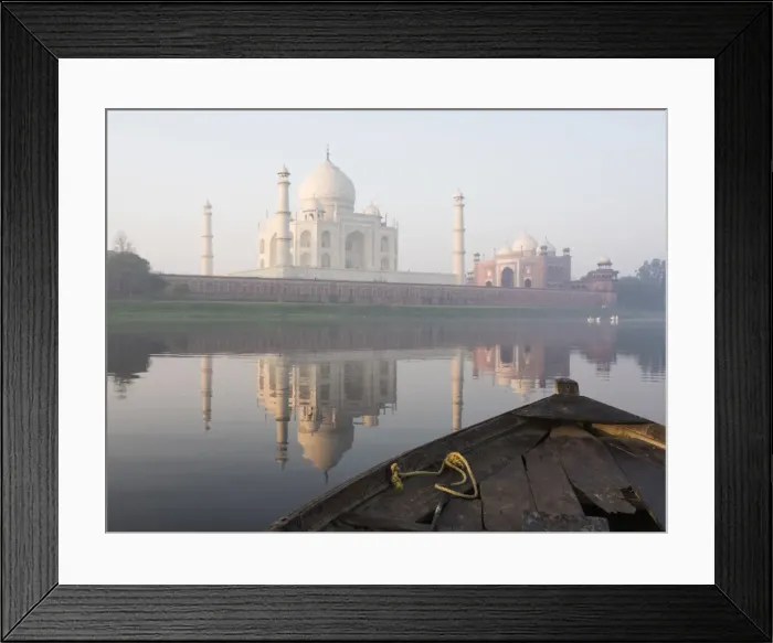 Framed Print : Dawn on the Taj Mahal from Yamuna River, UNESCO World Heritage Site, Agra, Uttar Pradesh Framed Print : Dawn on the Taj Mahal from Yamuna River, UNESCO World Heritage Site, Agra, Uttar Pradesh