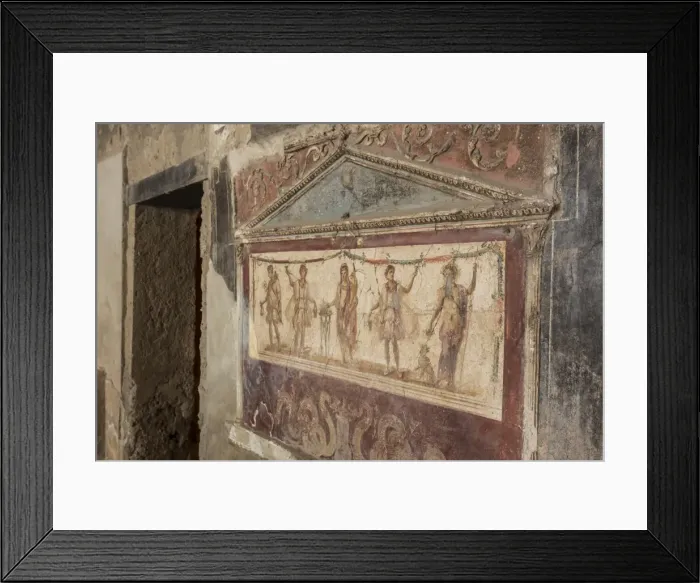 Framed Print : Stuccoed and frescoed lararium, Thermopolium of Vetutius Placidus, Pompeii, UNESCO Framed Print : Stuccoed and frescoed lararium, Thermopolium of Vetutius Placidus, Pompeii, UNESCO