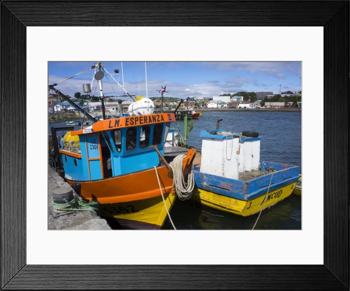Framed Print : Tthe fishing harbour of Ancud, Island of Chiloe, Chile, South America