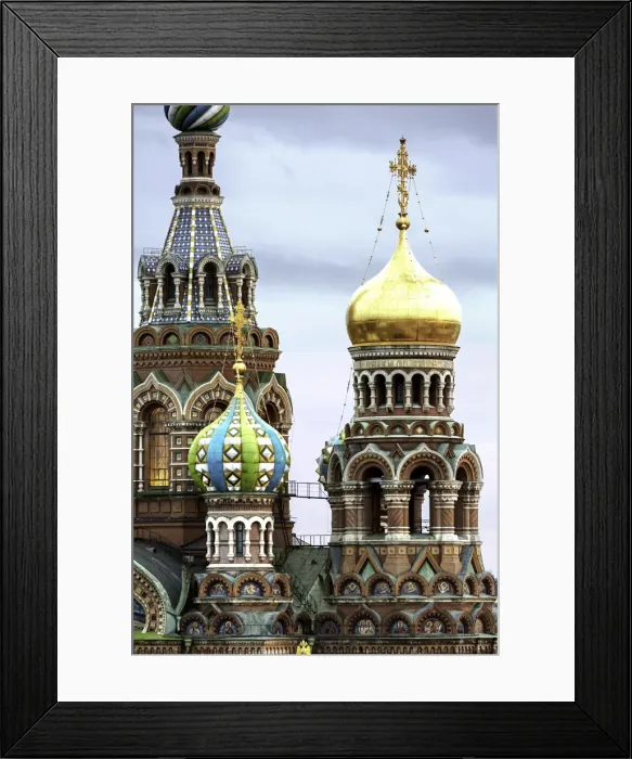 Framed Print : Domes of Church of the Saviour on Spilled Blood, UNESCO World Heritage Site, St. Petersburg Framed Print : Domes of Church of the Saviour on Spilled Blood, UNESCO World Heritage Site, St. Petersburg