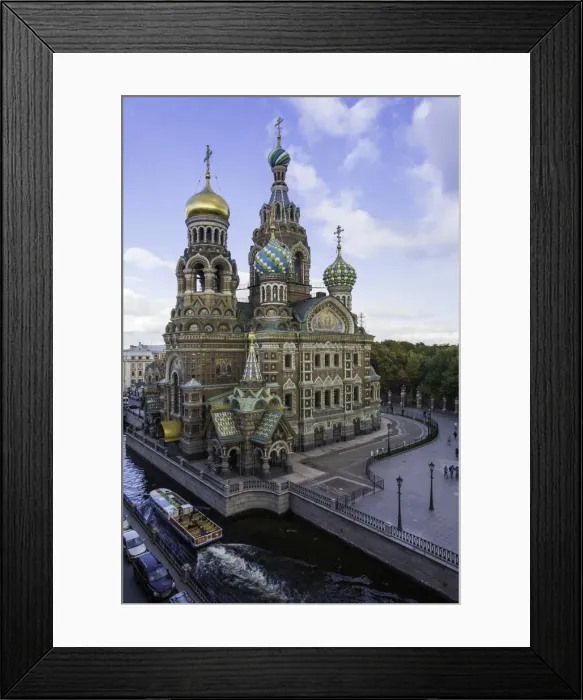 Framed Print : Domes of Church of the Saviour on Spilled Blood, UNESCO World Heritage Site, St. Petersburg Framed Print : Domes of Church of the Saviour on Spilled Blood, UNESCO World Heritage Site, St. Petersburg
