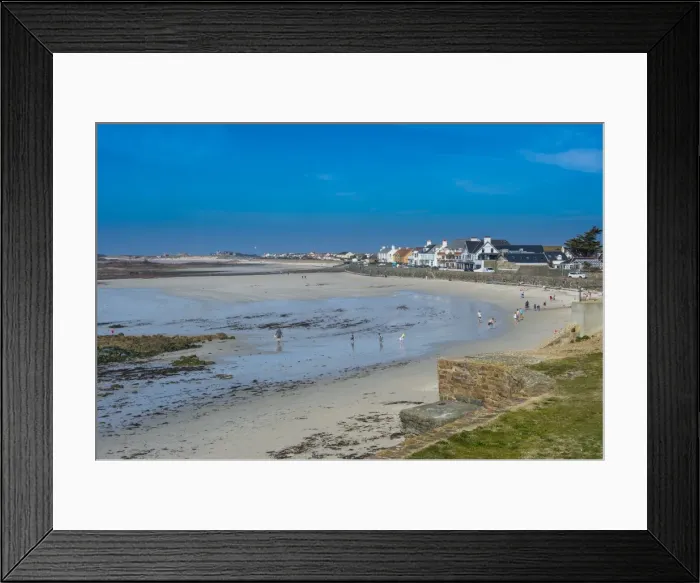 Framed Print : The beach of Casteret, Guernsey, Channel Islands, United Kingdom, Europe