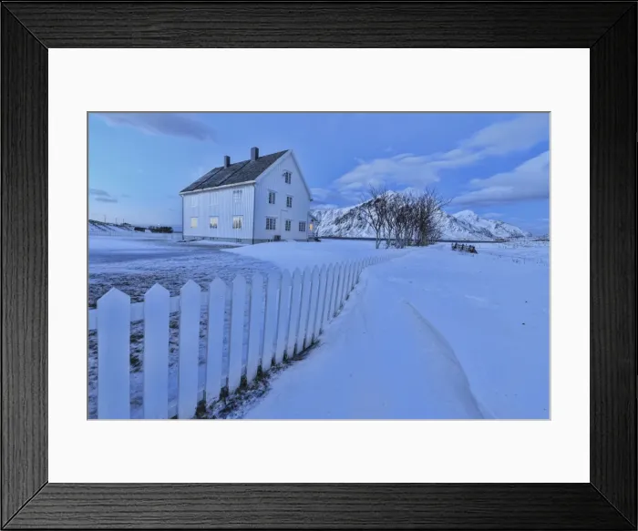 Framed Print : Typical house surrounded by snow at dusk, Flakstad, Lofoten Islands, Norway, Scandinavia Framed Print : Typical house surrounded by snow at dusk, Flakstad, Lofoten Islands, Norway, Scandinavia