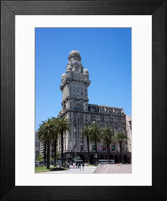 Framed Print : Palacio Salvo, Montevideo, Uruguay, South America Framed Print : Palacio Salvo, Montevideo, Uruguay, South America