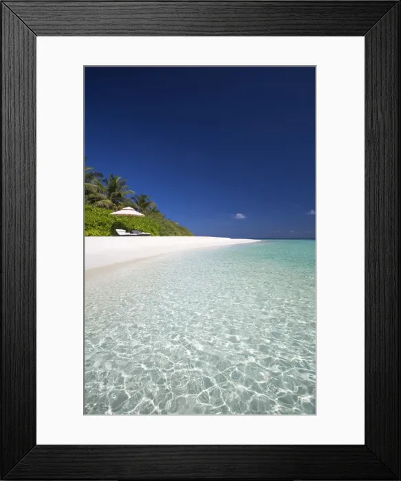 Framed Print : Beach in the Maldives, Indian Ocean, Asia Framed Print : Beach in the Maldives, Indian Ocean, Asia