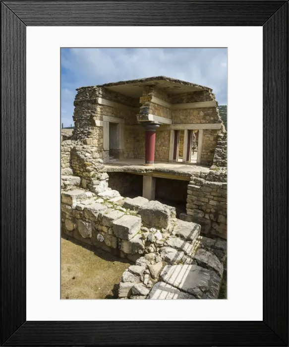 Framed Print : The ruins of Knossos, the largest Bronze Age archaeological site, Minoan civilization Framed Print : The ruins of Knossos, the largest Bronze Age archaeological site, Minoan civilization