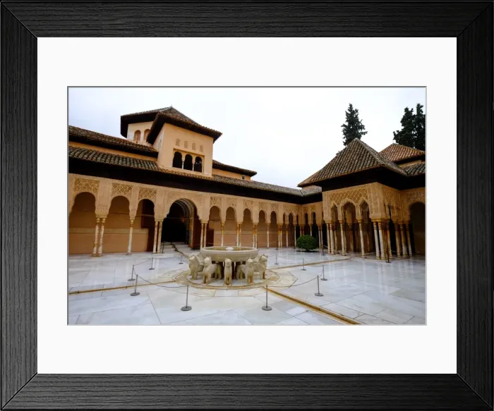 Framed Print : Palace of the Lions (Palacio de los Leones), The Alhambra, UNESCO World Heritage Site Framed Print : Palace of the Lions (Palacio de los Leones), The Alhambra, UNESCO World Heritage Site