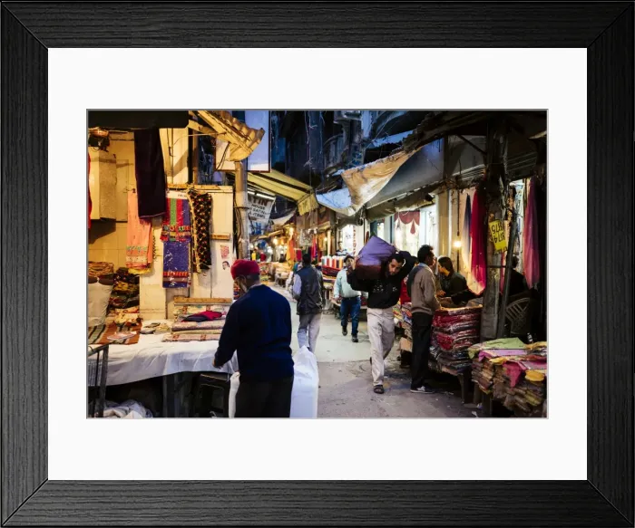 Framed Print : Shastri Textiles Market at night, Amritsar, Punjab, India, Asia Framed Print : Shastri Textiles Market at night, Amritsar, Punjab, India, Asia