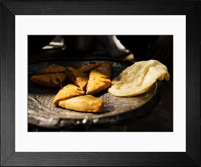 Framed Print : Cooked bhature and samosas, Sector 7, Chandigarh, Punjab and Haryana Provinces, India Framed Print : Cooked bhature and samosas, Sector 7, Chandigarh, Punjab and Haryana Provinces, India