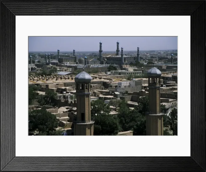 Framed Print : View from the Citadel (Qala-i-Ikhtiyar-ud-din) with the Friday Mosque