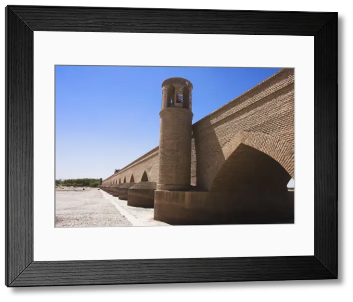 Framed Print : Pul-I-Malan, an ancient bridge of 15 arches now reconstructed, Herat, Herat Province Framed Print : Pul-I-Malan, an ancient bridge of 15 arches now reconstructed, Herat, Herat Province
