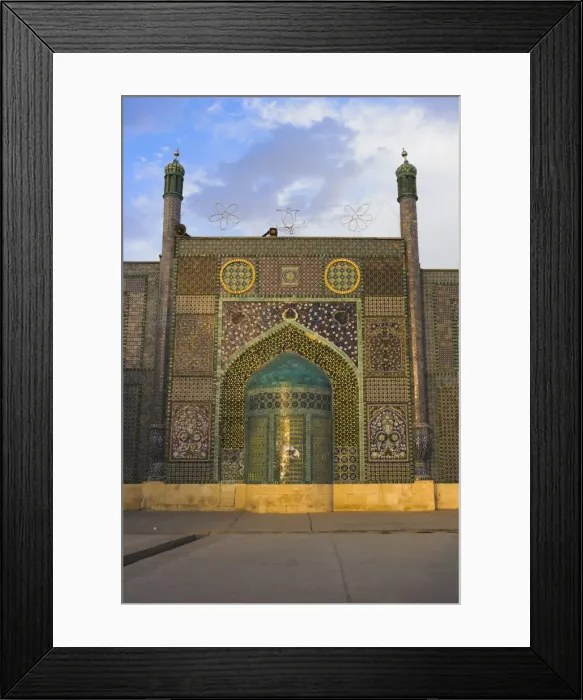 Framed Print : Minaret, Shrine of Hazrat Ali, who was assassinated in 661, Mazar-I-Sharif Framed Print : Minaret, Shrine of Hazrat Ali, who was assassinated in 661, Mazar-I-Sharif