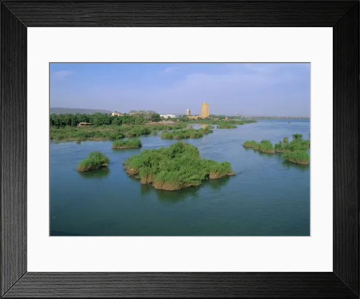 Framed Print : River Niger, Bamako, Mali, Africa Framed Print : River Niger, Bamako, Mali, Africa