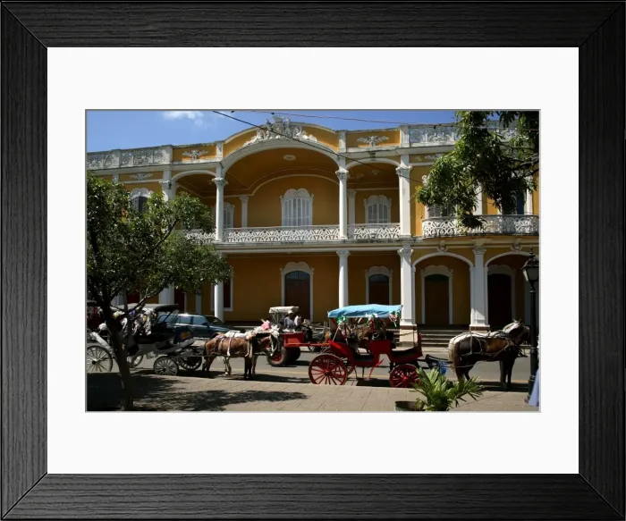 Framed Print : Carriages in Parque Central, Granada, Nicaragua, Central America