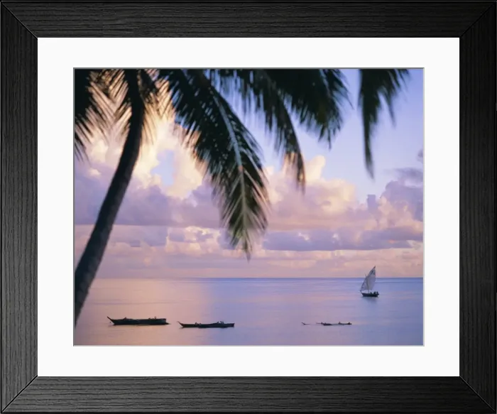 Framed Print : Looking out on the Indian Ocean, Zanzibar, Tanzania, East Africa, Africa Framed Print : Looking out on the Indian Ocean, Zanzibar, Tanzania, East Africa, Africa