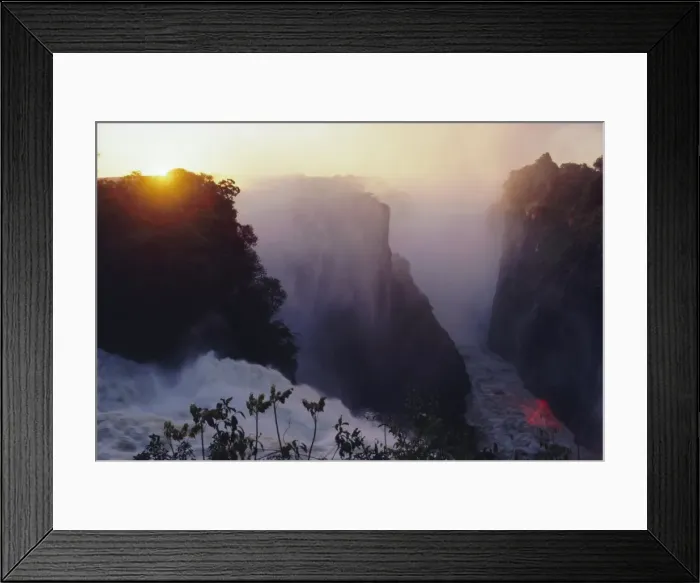 Framed Print : Victoria Falls, Zimbabwe, Africa Framed Print : Victoria Falls, Zimbabwe, Africa