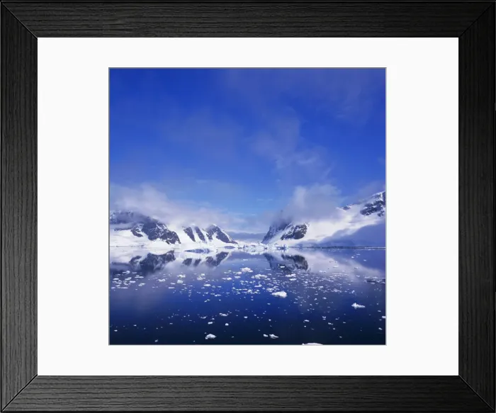 Framed Print : West coast of the Antarctic Peninsula, Antarctica Framed Print : West coast of the Antarctic Peninsula, Antarctica