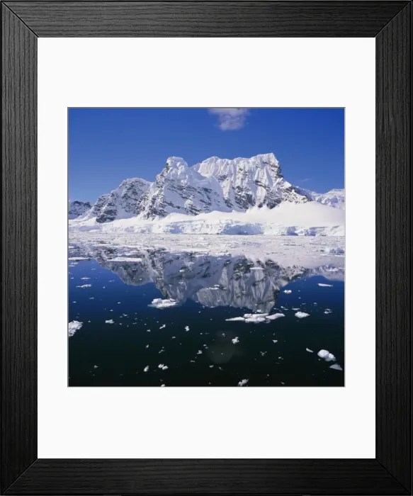 Framed Print : West coast of the Antarctic Peninsula, Antarctica Framed Print : West coast of the Antarctic Peninsula, Antarctica