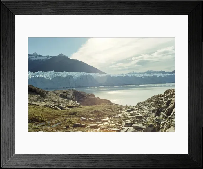 Framed Print : Perito Moreno glacier, Patagonia, Argentina, South America Framed Print : Perito Moreno glacier, Patagonia, Argentina, South America