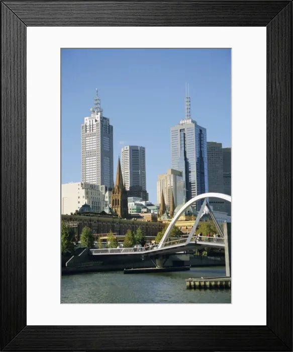 Framed Print : Footbridge over the River Yarra and city skyline, Melbourne, Victoria, Australia Framed Print : Footbridge over the River Yarra and city skyline, Melbourne, Victoria, Australia