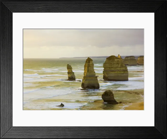 Framed Print : The Twelve Apostles, Port Campbell National Park, Great Ocean Road, Victoria Framed Print : The Twelve Apostles, Port Campbell National Park, Great Ocean Road, Victoria