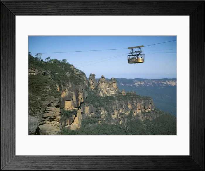 Framed Print : The Three Sisters and scenic skyway, Katoomba, the Blue Mountains, UNESCO World Heritage Site Framed Print : The Three Sisters and scenic skyway, Katoomba, the Blue Mountains, UNESCO World Heritage Site