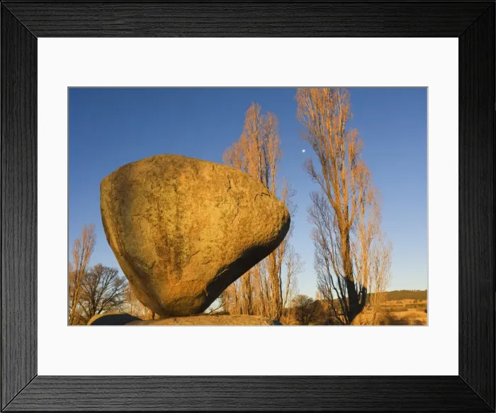 Framed Print : Balancing Rock, near Glen Innes, New South Wales, Australia, Pacific Framed Print : Balancing Rock, near Glen Innes, New South Wales, Australia, Pacific