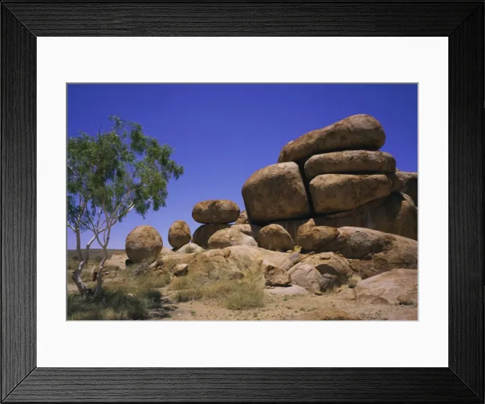 Framed Print : Rounded rock formations, the Pebbles, or Devils Marbles, Northern Territory Framed Print : Rounded rock formations, the Pebbles, or Devils Marbles, Northern Territory