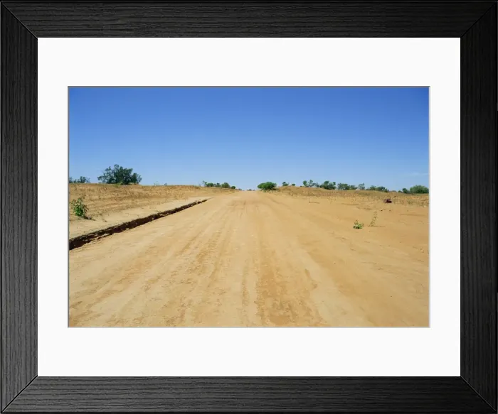 Framed Print : Outback highway near Pooncarie in New South Wales, Australia, Pacific Framed Print : Outback highway near Pooncarie in New South Wales, Australia, Pacific
