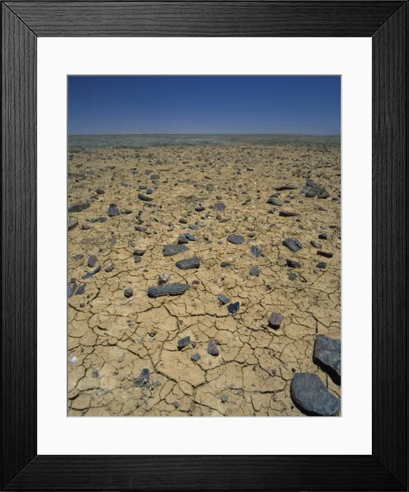Framed Print : Cracked earth and rocks in the Outback of South Australia, Australia, Pacific Framed Print : Cracked earth and rocks in the Outback of South Australia, Australia, Pacific