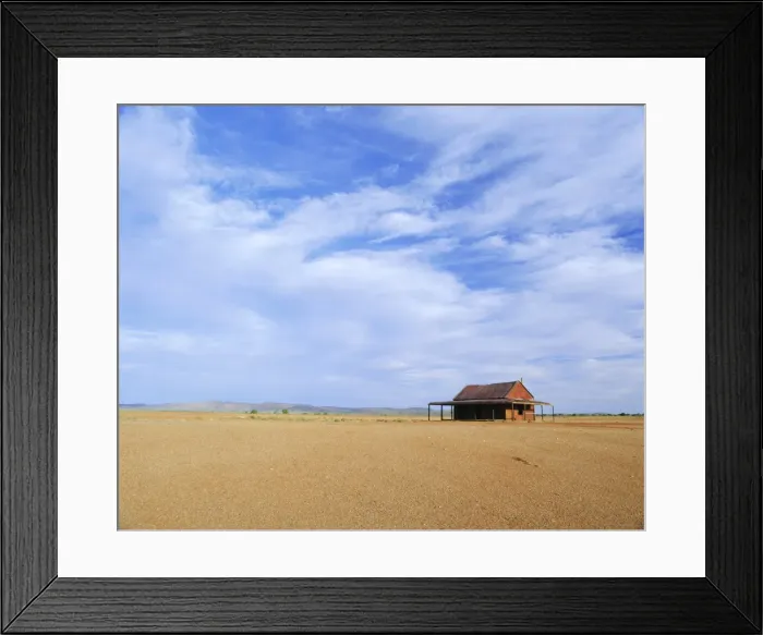 Framed Print : A shack in the Outback, New South Wales, Australia Framed Print : A shack in the Outback, New South Wales, Australia