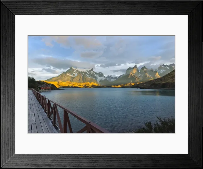 Framed Print : Sunrise over Cuernos del Paine and Lago Pehoe, Torres del Paine National Park, Chilean Patagonia Framed Print : Sunrise over Cuernos del Paine and Lago Pehoe, Torres del Paine National Park, Chilean Patagonia