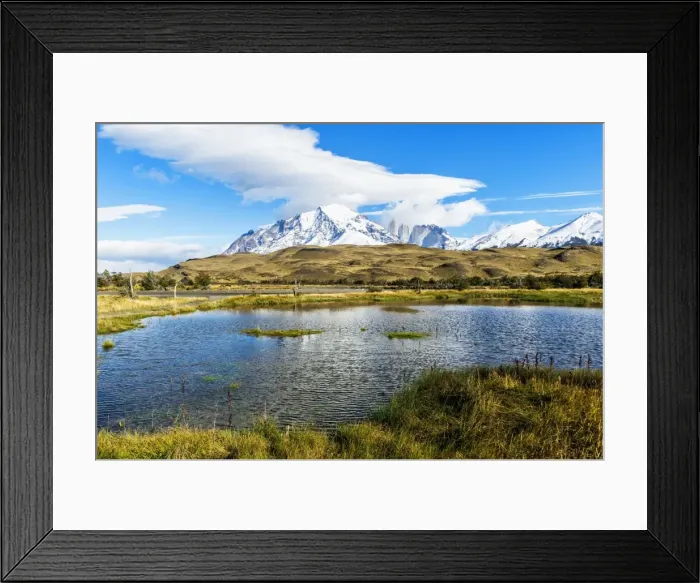 Framed Print : Cuernos del Paine, Torres del Paine National Park, Chilean Patagonia, Chile, South Framed Print : Cuernos del Paine, Torres del Paine National Park, Chilean Patagonia, Chile, South