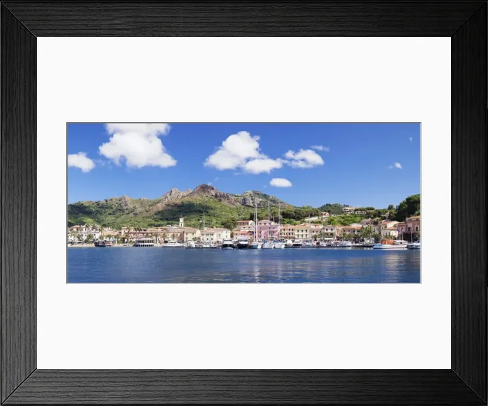 Framed Print : Porto Azzuro, Island of Elba, Livorno Province, Tuscany, Italy, Europe
