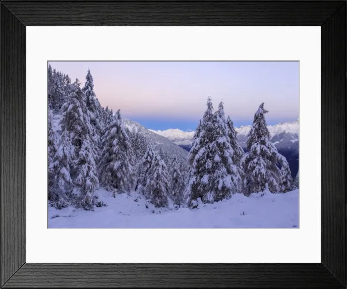 Framed Print : The autumn snowy landscape, Casera Lake, Livrio Valley, Orobie Alps, Valtellina, Lombardy Framed Print : The autumn snowy landscape, Casera Lake, Livrio Valley, Orobie Alps, Valtellina, Lombardy