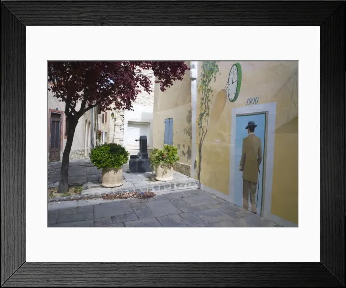 Framed Print : Mural in the town of Sigean, Languedoc-Roussillon, France, Europe Framed Print : Mural in the town of Sigean, Languedoc-Roussillon, France, Europe