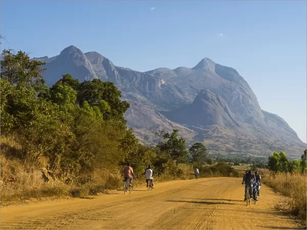 Road leading to the granite peaks of Mount Mulanje, Malawi, Africa
