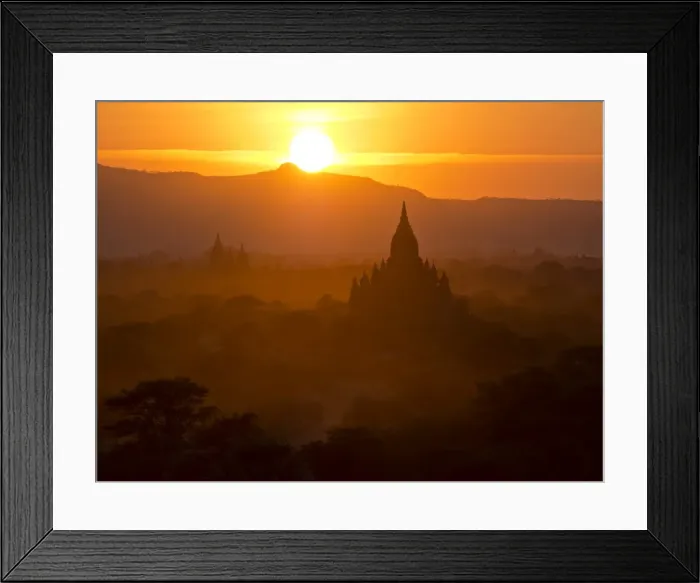 Framed Print : Sunset over the Buddhist temples of Bagan (Pagan), Myanmar (Burma), Asia Framed Print : Sunset over the Buddhist temples of Bagan (Pagan), Myanmar (Burma), Asia