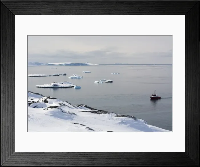 Framed Print : A bay near Ilulissat, Greenland, Denmark, Polar Regions