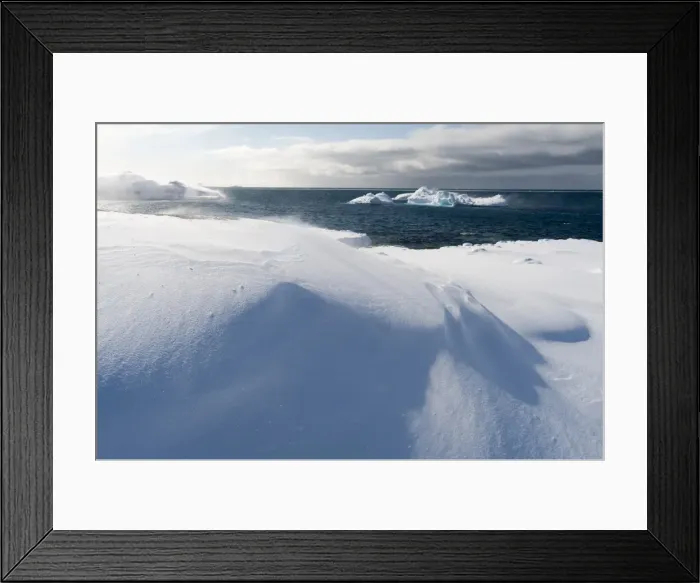 Framed Print : Icebergs along the coastline of Ilulissat, Greenland, Denmark, Polar Regions Framed Print : Icebergs along the coastline of Ilulissat, Greenland, Denmark, Polar Regions
